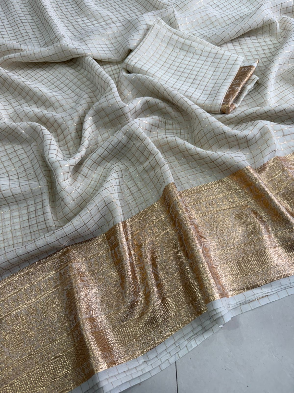 Yamini - Viscose checks