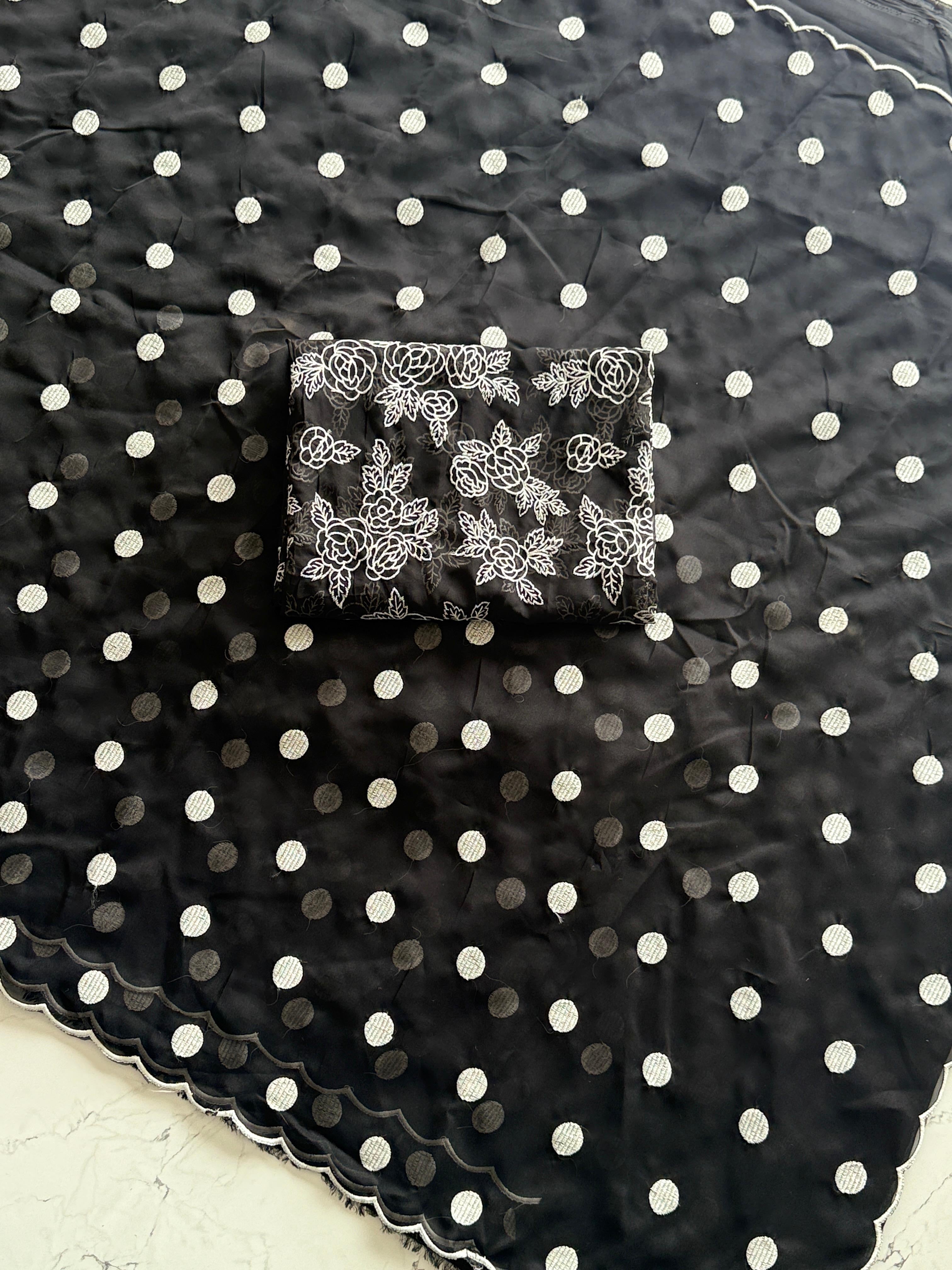 Serene polka - Organza