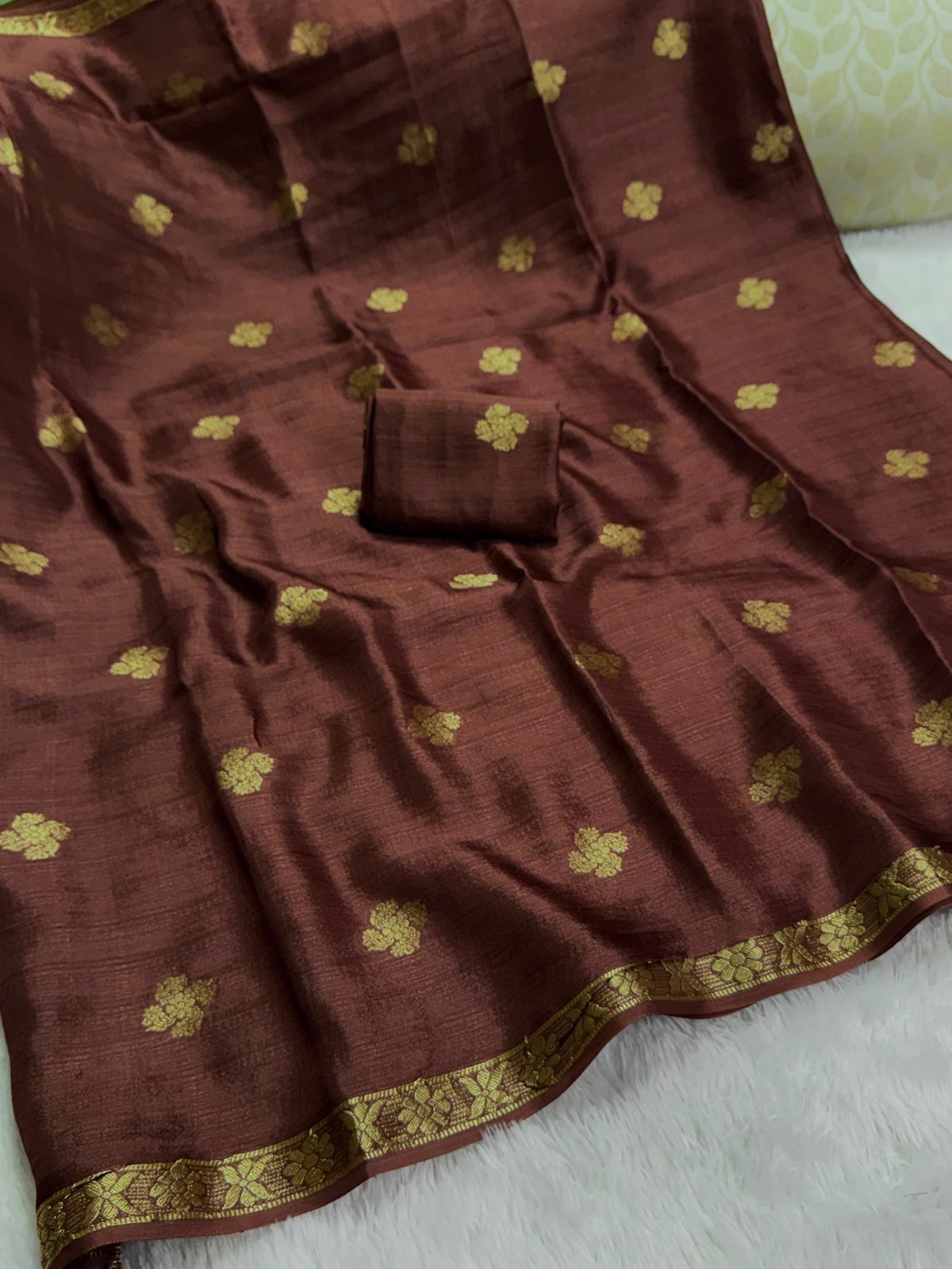 MBS042 - Viscose khadi (unstitched blouse)
