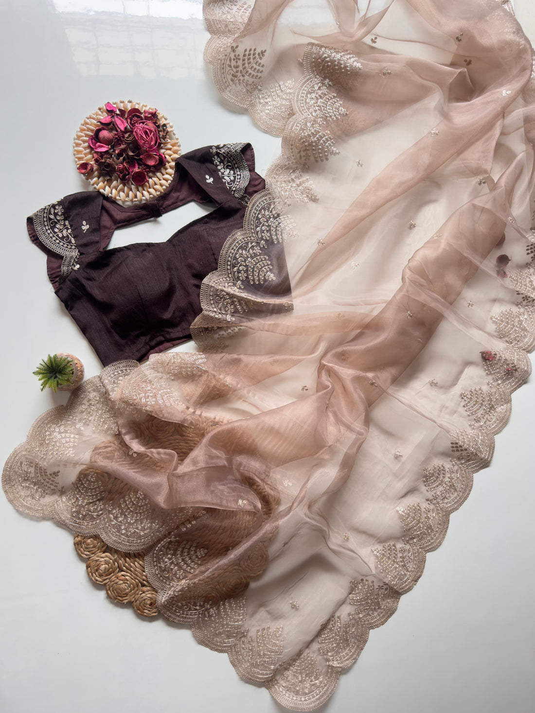 Ishana - party Organza