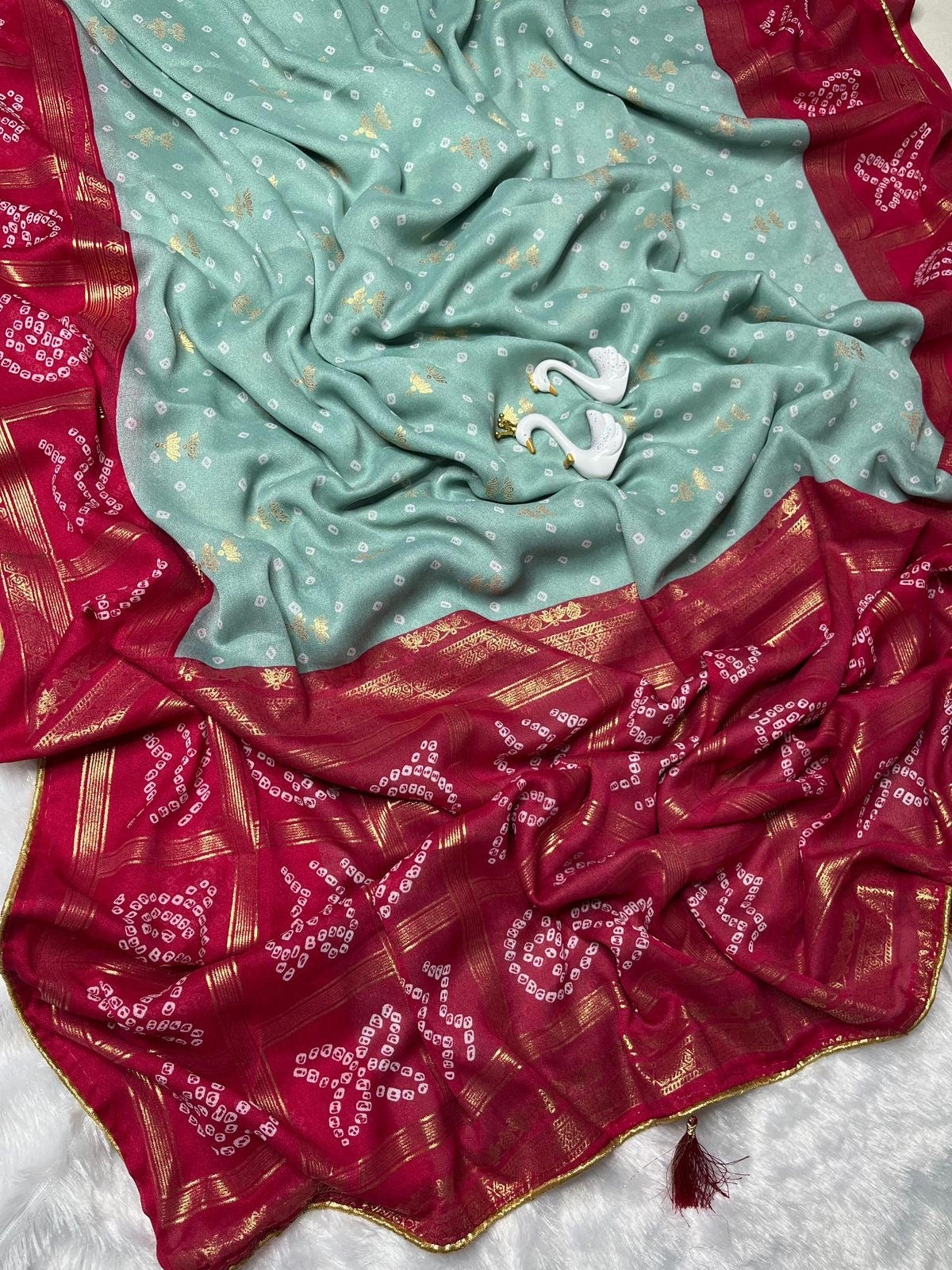 Mayura - crepe