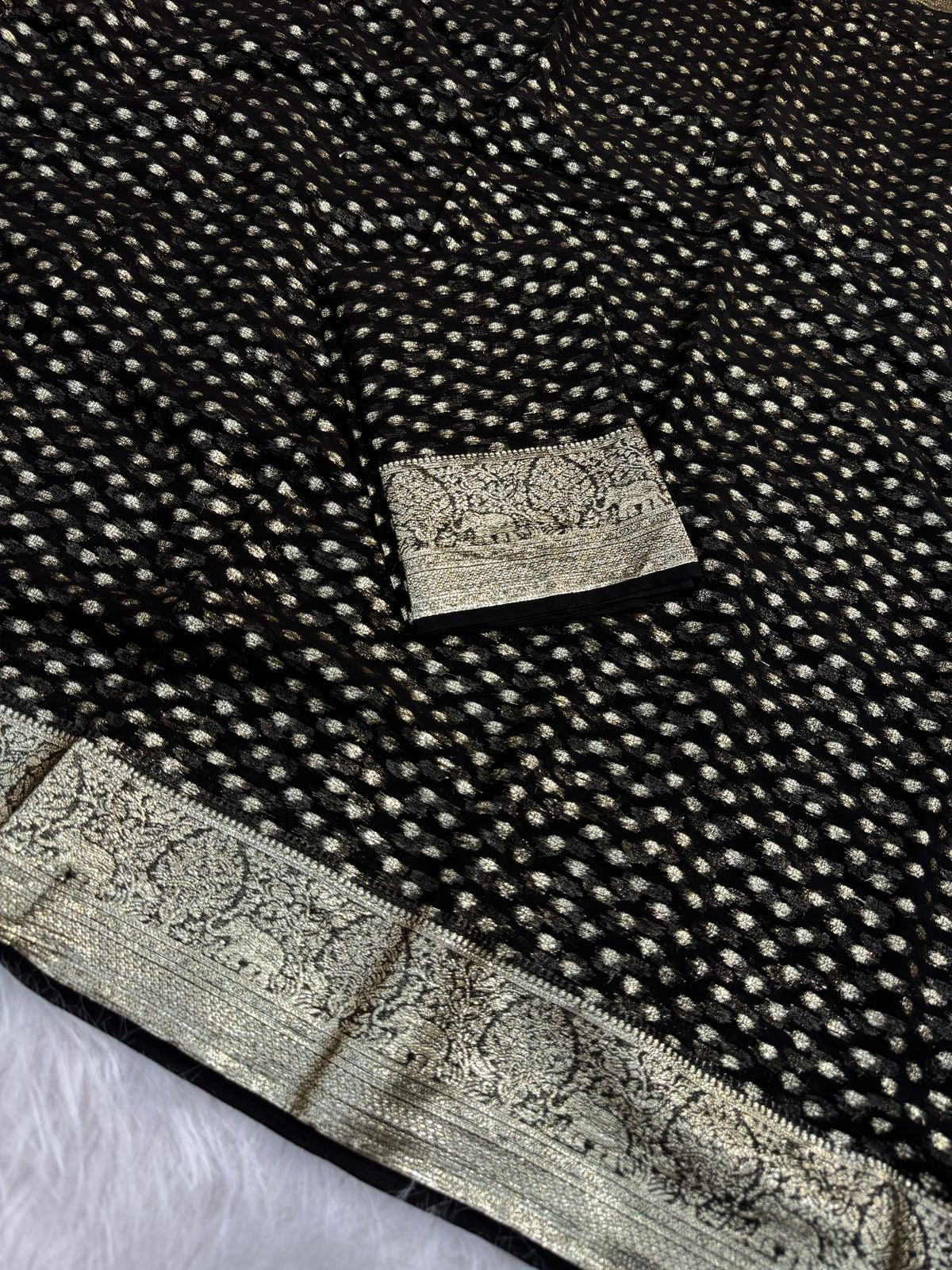 Vaidehi Pure Georgette