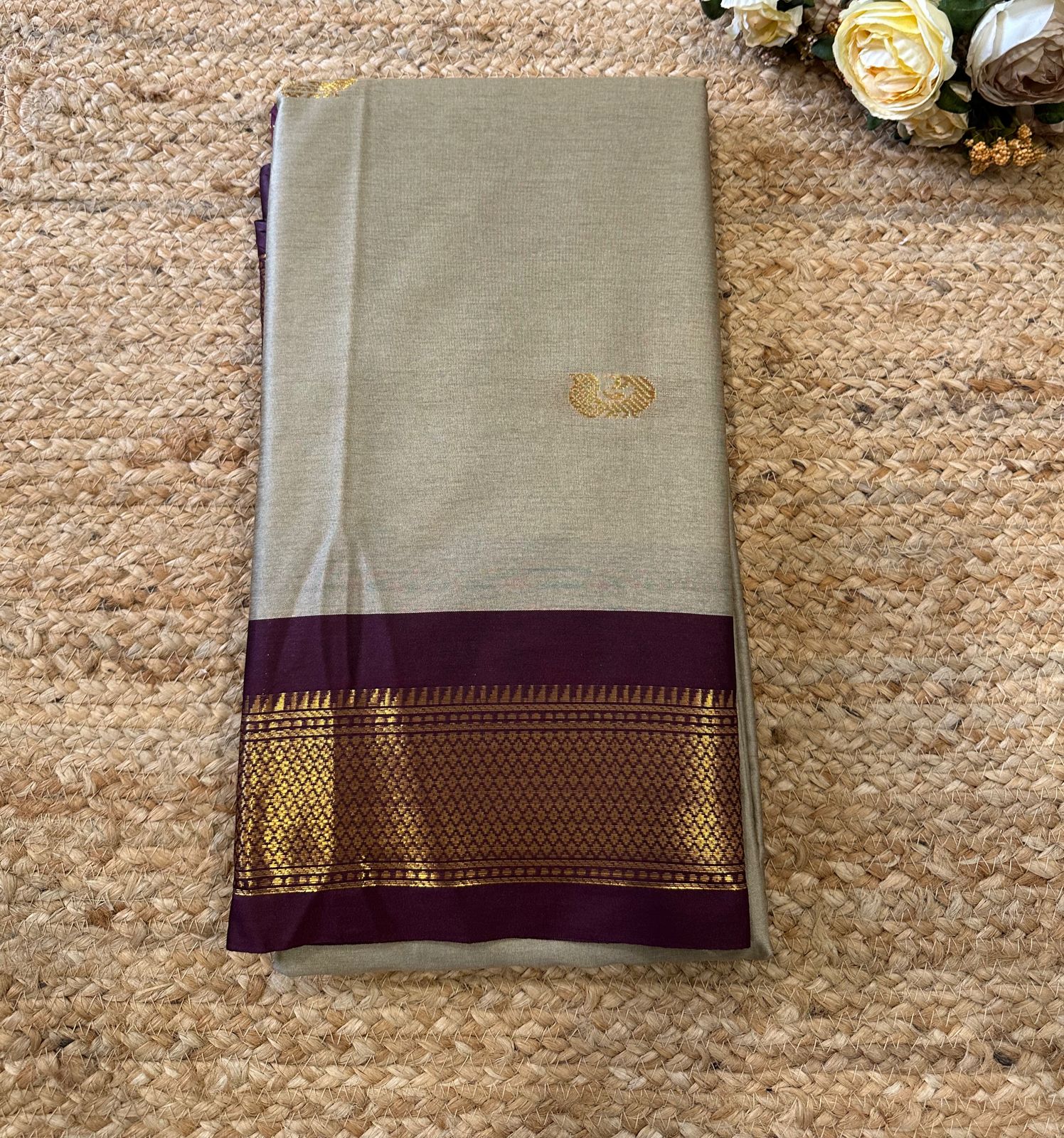 devi - pattu