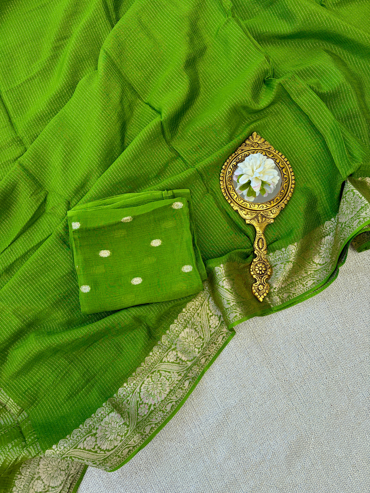 Diya 3.0- pure chinnon (unstitched blouse)